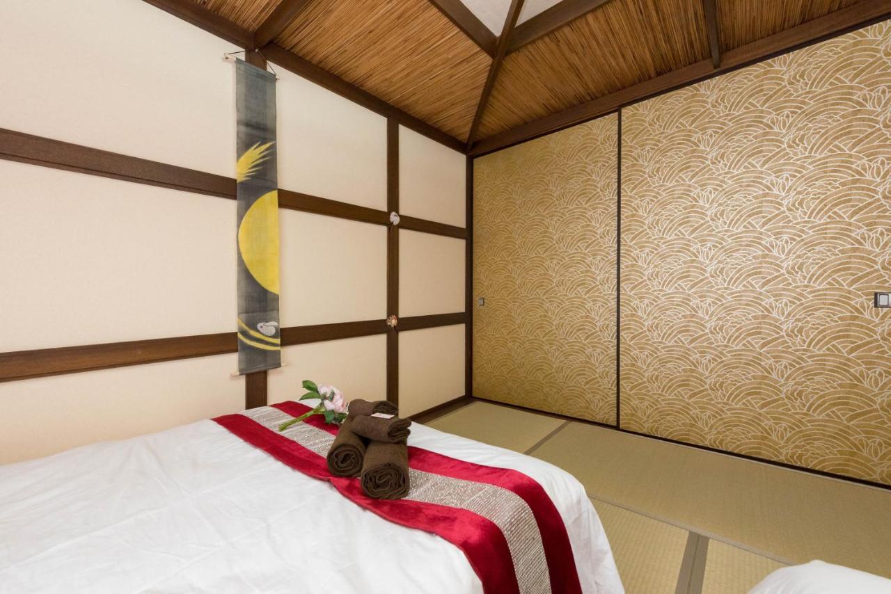 The Bamboo Moon Palace / Shin-Ōsaka Exterior foto
